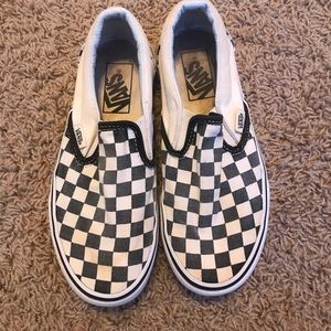 black and white checkered vans